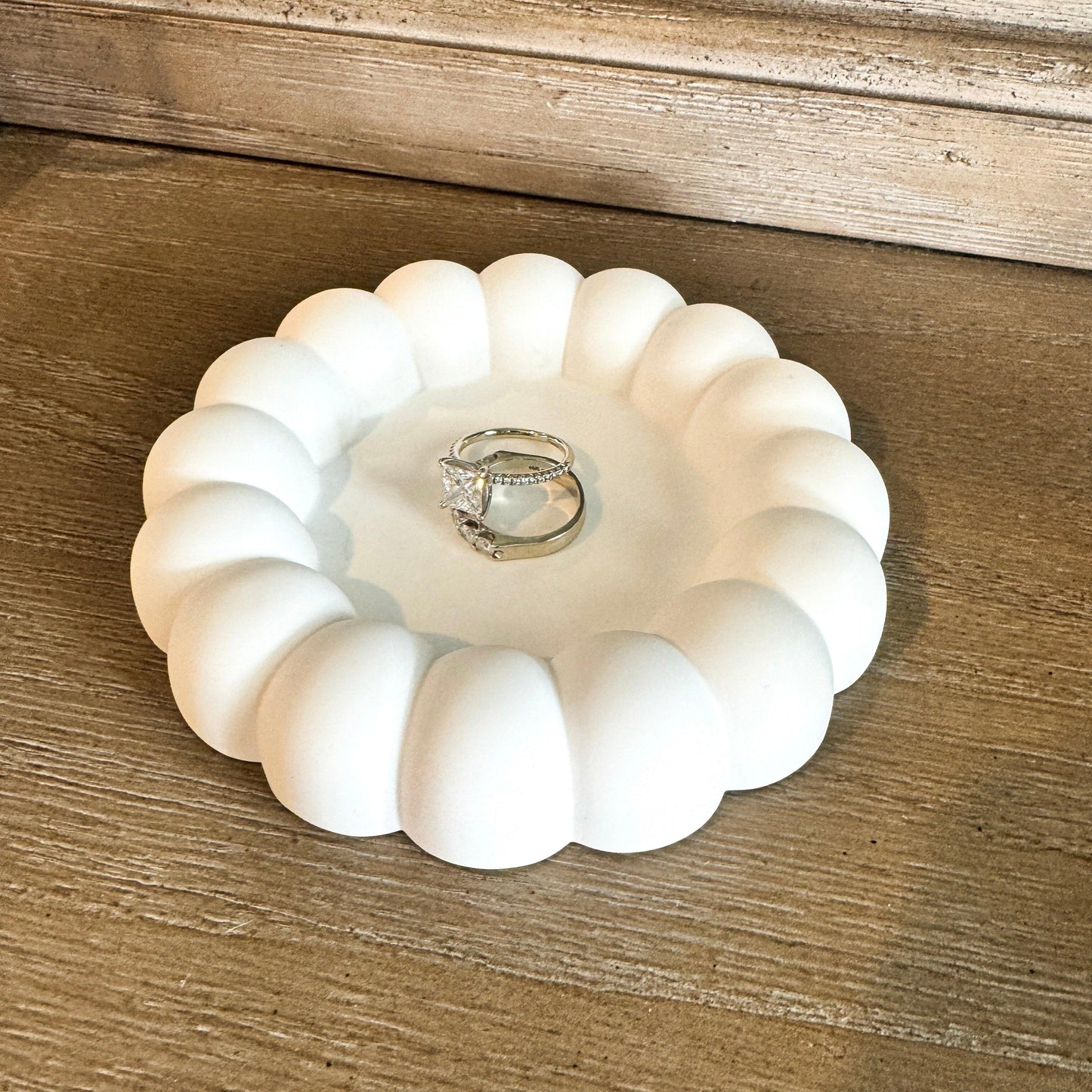 Bubble Jewelry Tray, White - Harbor to Gulf Co.